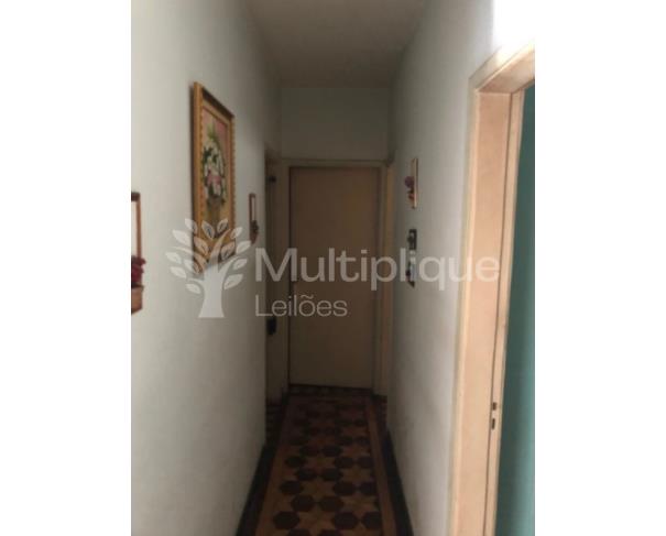 Foto de PRÉDIO COM 3 APARTAMENTOS + CASA | CHÁCARA SANTO ANTÔNIO - SP.